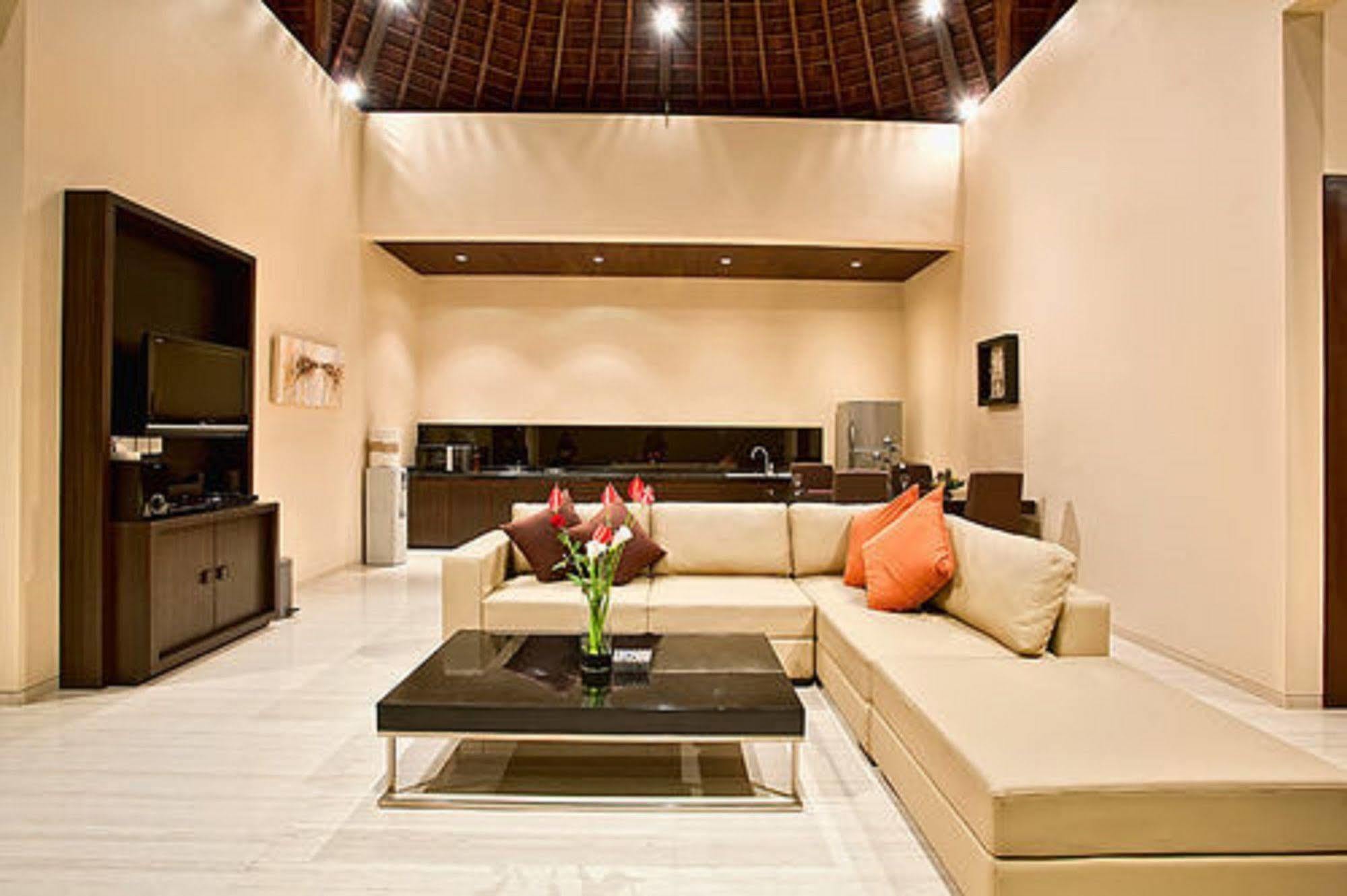 Arsa Villa Bali Seminyak Exterior foto